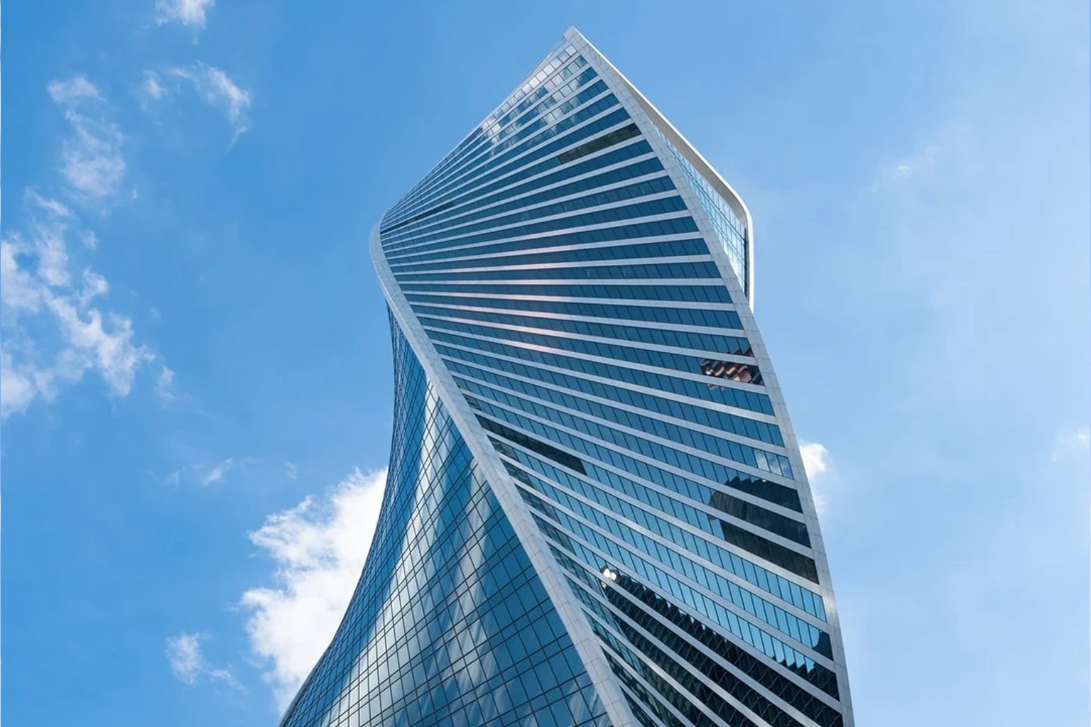 Башня «Эволюция» - небоскрёб-спираль